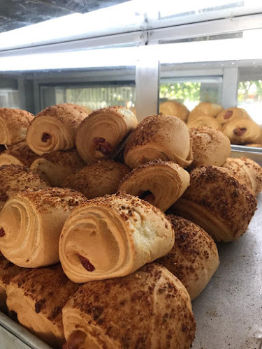 Panadería Punto Rojo - Gastronomía y hostelería