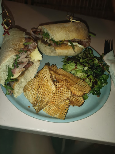 Comentarii opinii despre Ūhma