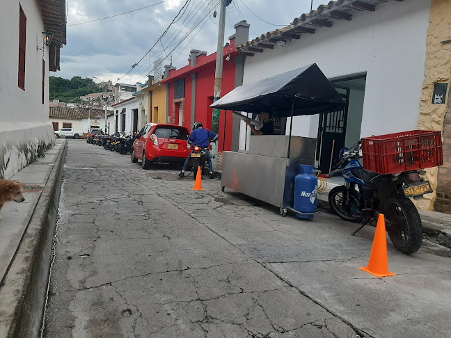 Opinii despre El tio chips în Ocaña - Gastronomía y hostelería