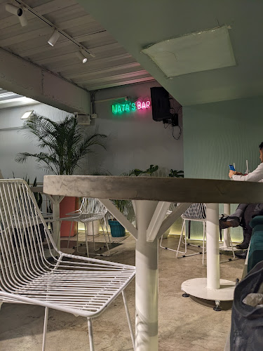 calle 13 Bogota cafeteria