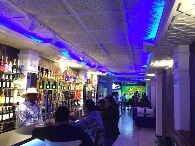 Opinii despre Licorera La Bohemia în Sogamoso - Gastronomía y hostelería