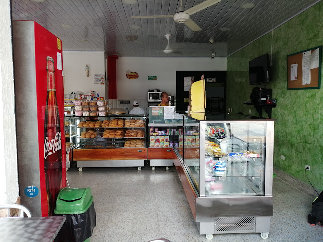 Panaderia 2000 - Gastronomía y hostelería