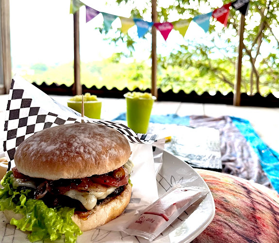 Opinii despre Cool Wonka în Hojas Anchas - Gastronomía y hostelería