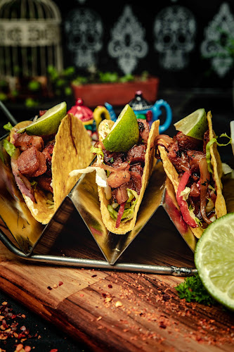 LaChingada Restaurante Mexicano en Pereira Mall Sonoma - Gastronomía y hostelería