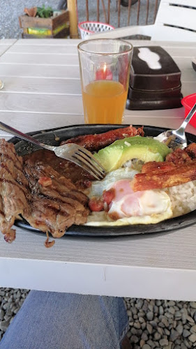 Comentarii opinii despre La Rafaga