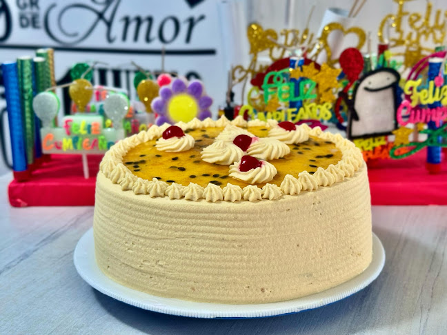 Comentarii opinii despre TORTAS EN BUGA - JUAN RICURAS "POSTRES Y TORTAS"