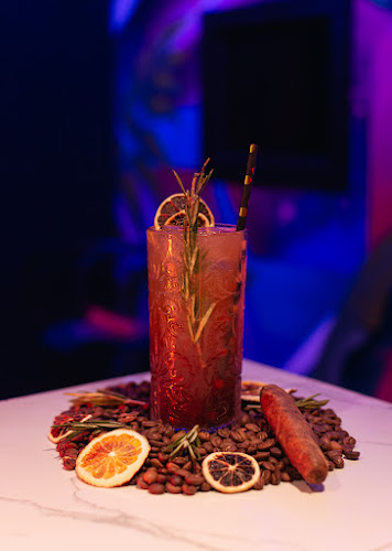 Drinkin Mixology Bar - Gastronomía y hostelería