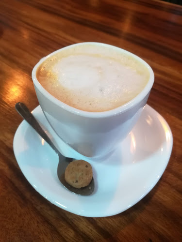 Opinii despre Cafe 69. în Caucasia - Gastronomía y hostelería