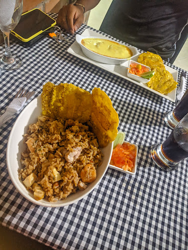 Comentarii opinii despre Le Mar Cebichería Restaurante Y Parrilla