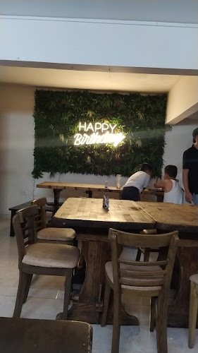 Opinii despre La Karbonera parrilla y sabores în Pitalito - Gastronomía y hostelería