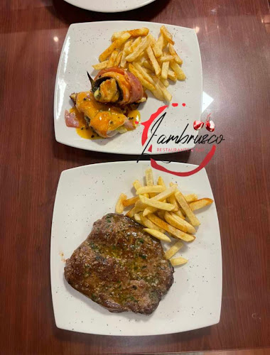 Opinii despre Lambrusco Restaurante-Bar în Duitama - Gastronomía y hostelería