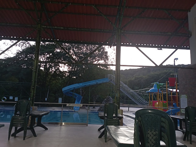 Opinii despre Centro turístico Valle Verde în Aguazul - Gastronomía y hostelería