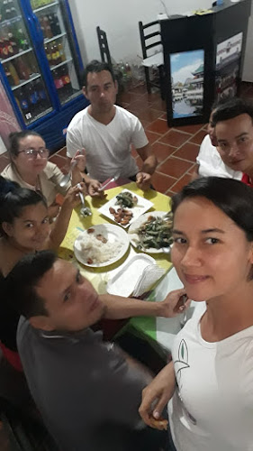 Comentarii opinii despre RESTAURANTE CHINO SAZON ORIENTAL