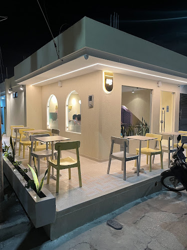 Waffos — Waffles, Brownies & Icecream