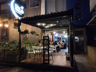 Casa Nostra Pizzería