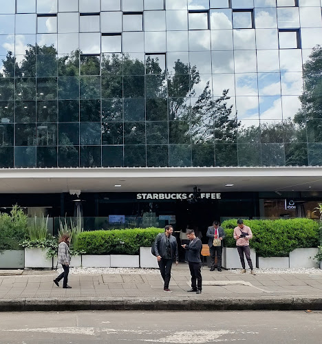 Starbucks Parque 93