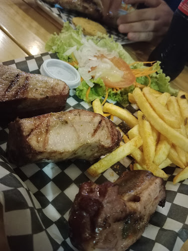 SUBTERRANEO " las mejores alitas del norte, hamburguesas, perros y papas" - Gastronomía y hostelería