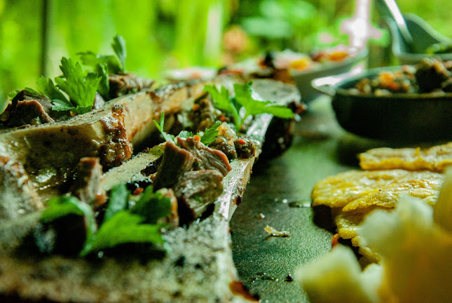 La Ceiba Restaurante Bar. - Florencia