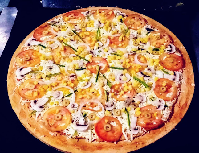 Chamo's Pizza - Gastronomía y hostelería