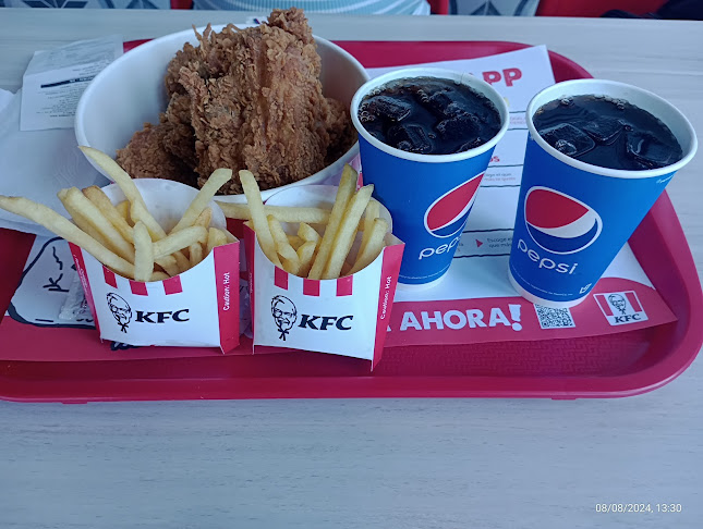KFC El León Girardot