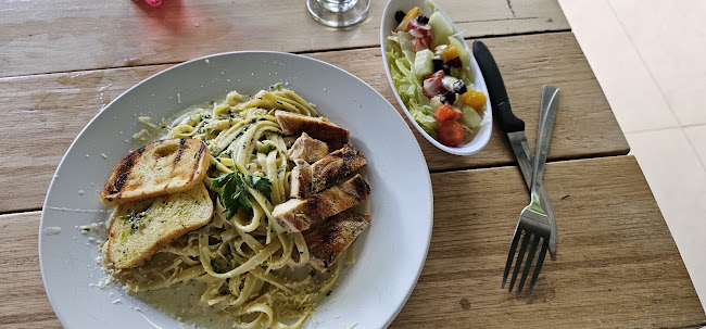 Comentarii opinii despre La Ceiba Restaurante Bar.