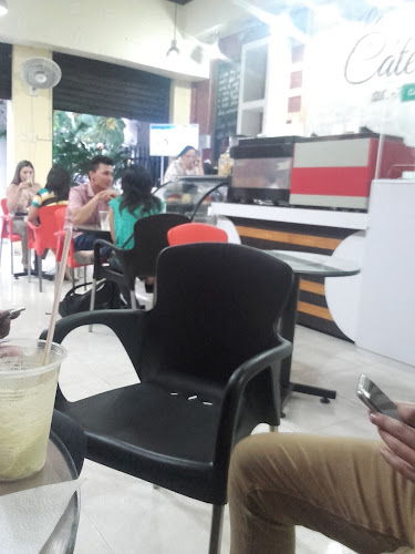 Comentarii opinii despre Café La Catedra