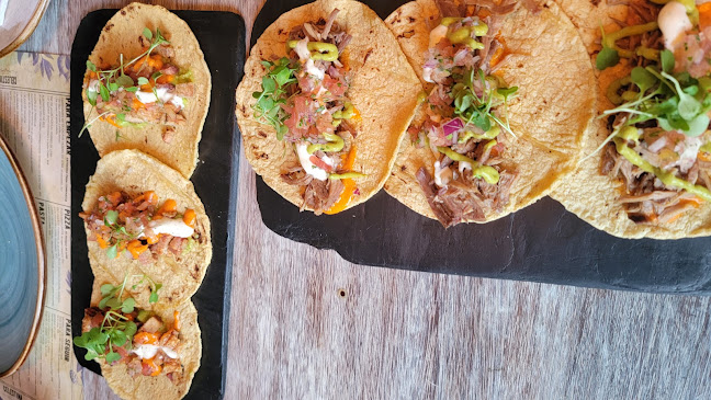 Opinii despre Celestina în Chía - Gastronomía y hostelería