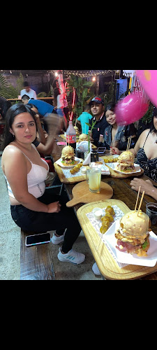 Bambu Burguer Fast Food. - Gastronomía y hostelería