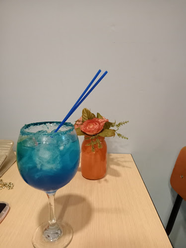 Comentarii opinii despre BF - Burgers & Fries Monteria