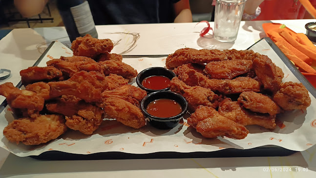 WINGZ Wings-N-Beer, Circunvalar - Gastronomía y hostelería