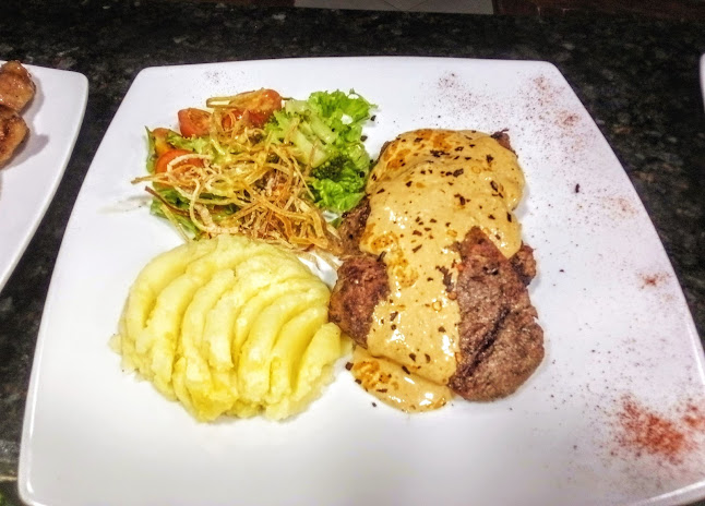 Opinii despre El Bodegón - Parrilla Gourmet în Apartadó - Gastronomía y hostelería