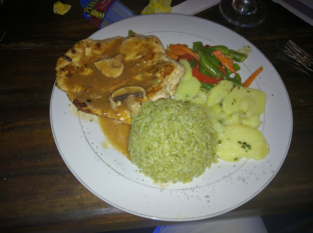 Comentarii opinii despre Moys