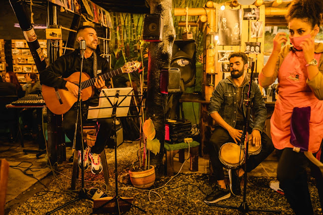 Comentarii opinii despre Maderos Café Bar