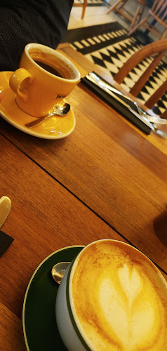 Ganso & Castor - Envigado