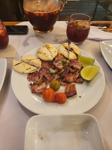 Lucio Carbón y Vino - Envigado