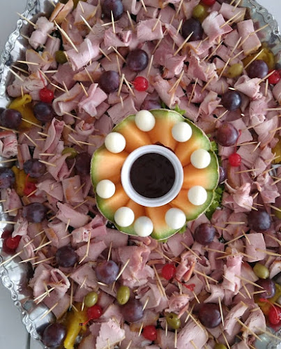 Comentarii opinii despre Salamy & Sabor , Salsamentaria - Cafe