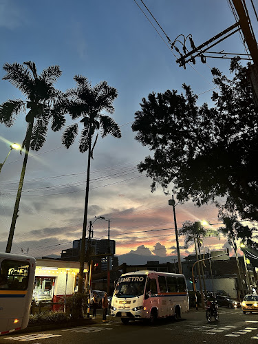 Opinii despre Bar El Yucal în Envigado - Gastronomía y hostelería