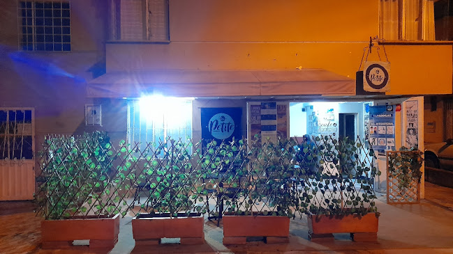 Opinii despre La Petite cafe-bar în Tunja - Gastronomía y hostelería