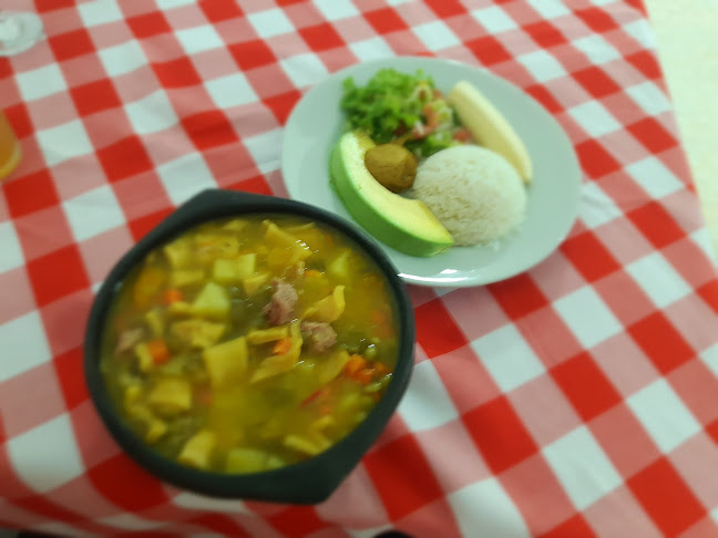 Restaurante /salon de eventos.Cazuelas del Carmen.