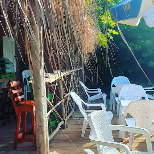 Opinii despre Nikky Beach - Puerto Colombia - CLUB BEACH - RESTAURANTE - BAR. în Pradomar, Puerto Colombia - Gastronomía y hostelería