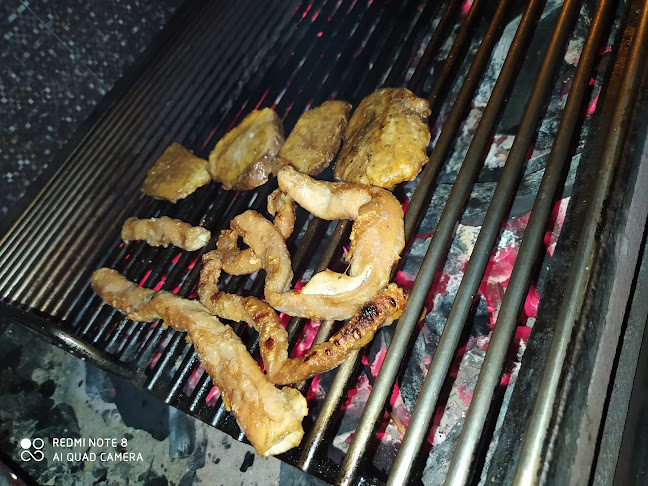 Comentarii opinii despre Chuzos Pereira lo mejor.