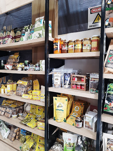 Opinii despre Café y Kaaba în Florencia - Gastronomía y hostelería