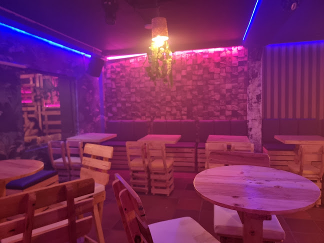 Tropicana Sunset Disco Bar, Fast Food y Licores - Gastronomía y hostelería