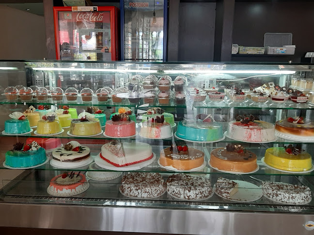 Panaderia Antojos - Gastronomía y hostelería