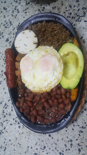 Cl. 21 #17.35, Armenia, Quindío