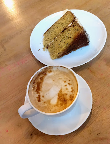 Comentarii opinii despre La Trocha Cafe-Bar