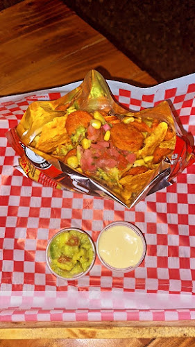 Opinii despre Parrileros în Puerto López - Gastronomía y hostelería