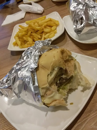 Opinii despre El Cuchitril Fast Food în Soledad - Gastronomía y hostelería