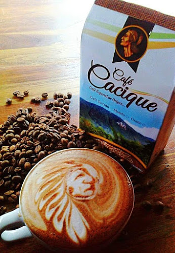 Plaza de Bolívar, Calle 40 con, Cra. 25 #esquina, Calarcá, Quindío