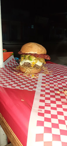 Comentarii opinii despre Makalufastfood